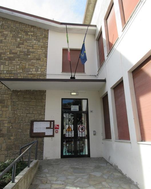 I genitori affidano una perizia sulle scuole