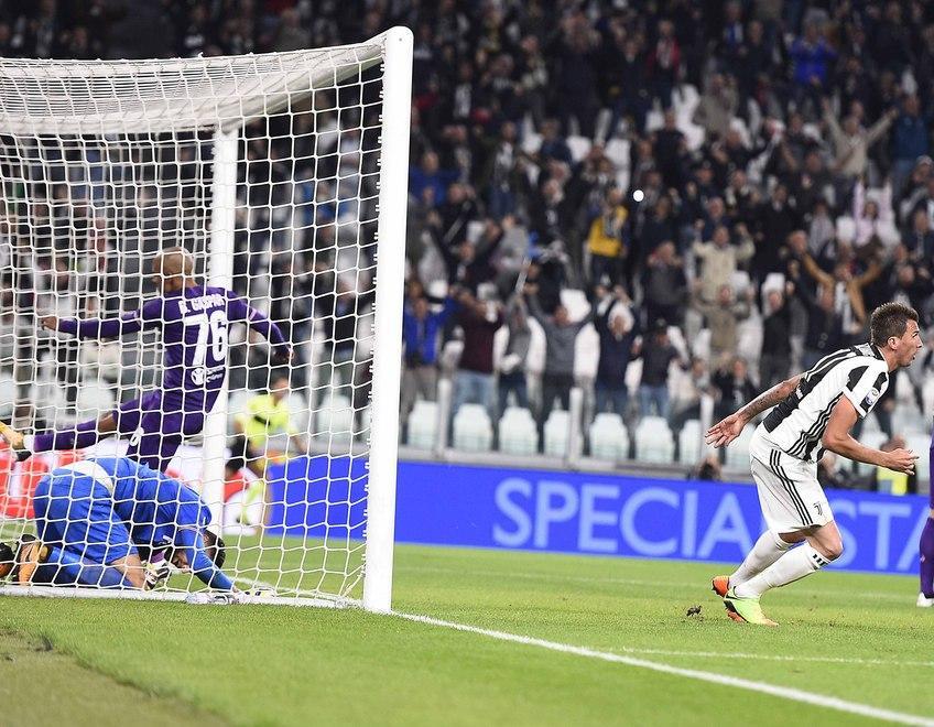 La Juve ringrazia Mandzukic e resta al top 