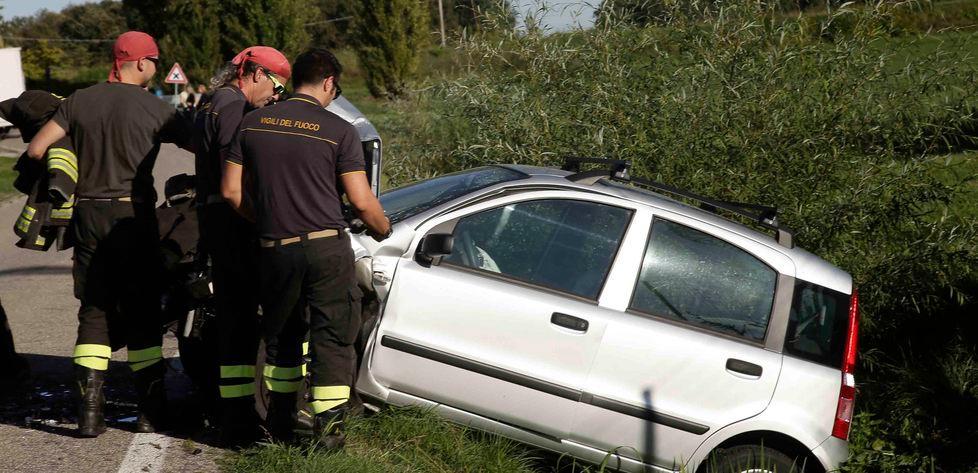 Bambina ferita nello scontro frontale 