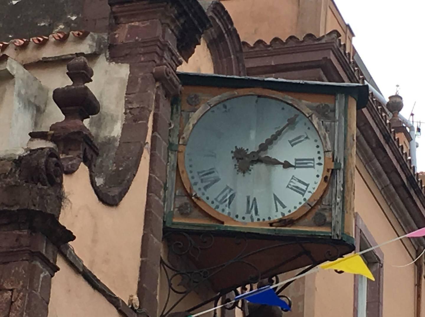L’orologio storico sarà riparato 