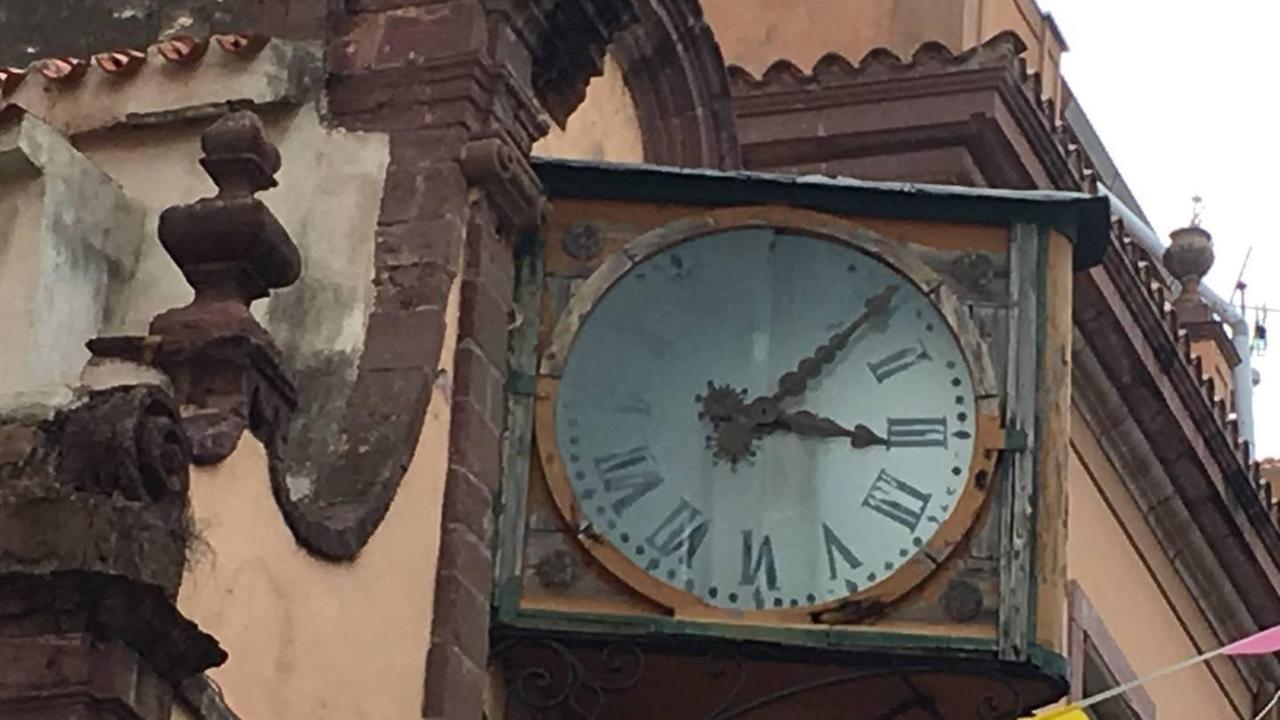 L’orologio storico sarà riparato 