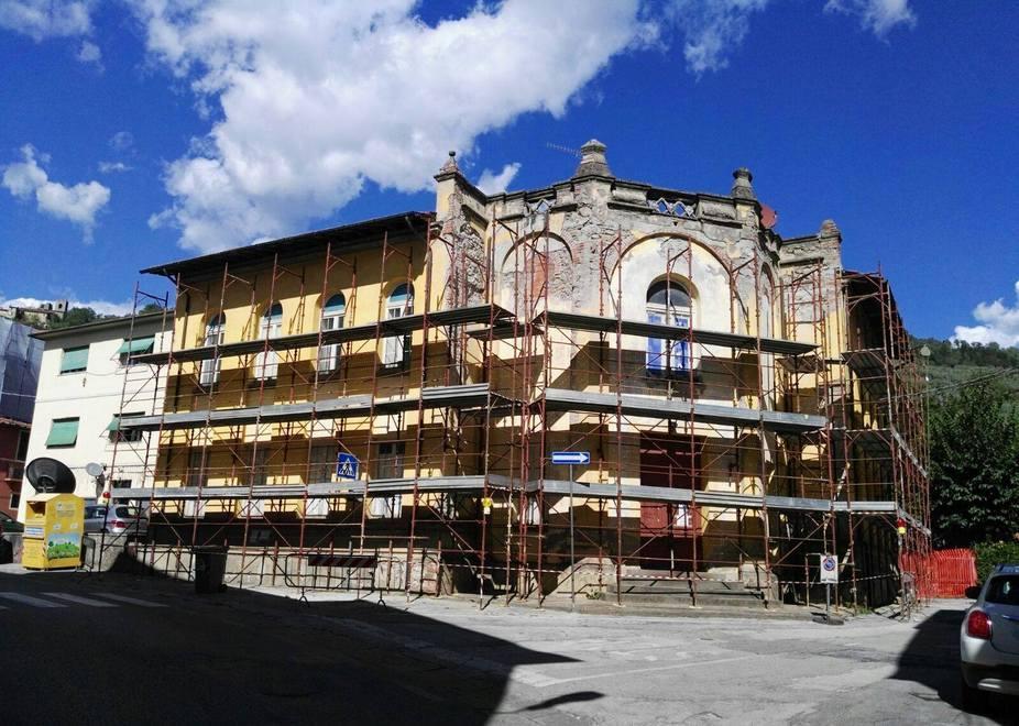 I lavori alla ex scuola elementare di Collodi