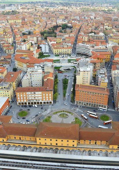 Case, ancora giù i prezzi in città E il mercato vola 