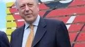 Il sindaco tra le autorità, il vice nel prato