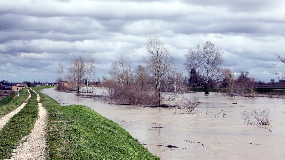 Studenti a lezione di emergenza alluvione