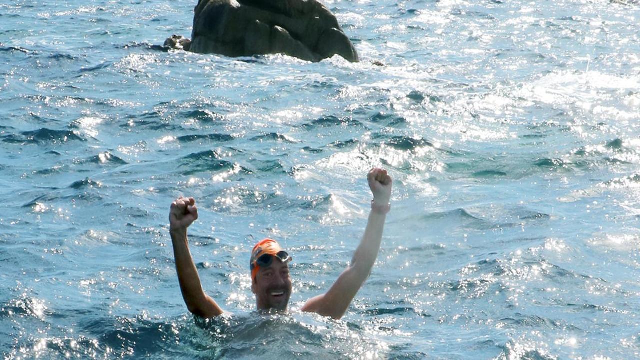 Anche il nuoto allunga la stagione turistica