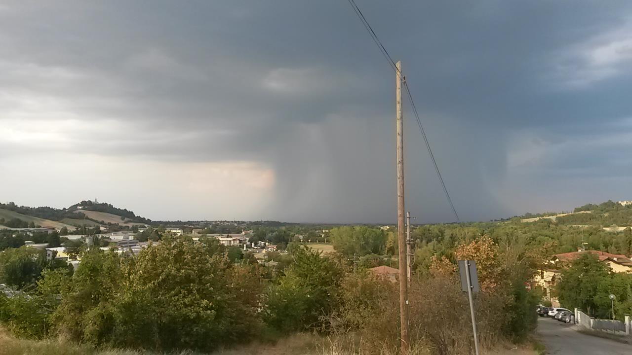 Ancora allarme per i temporali