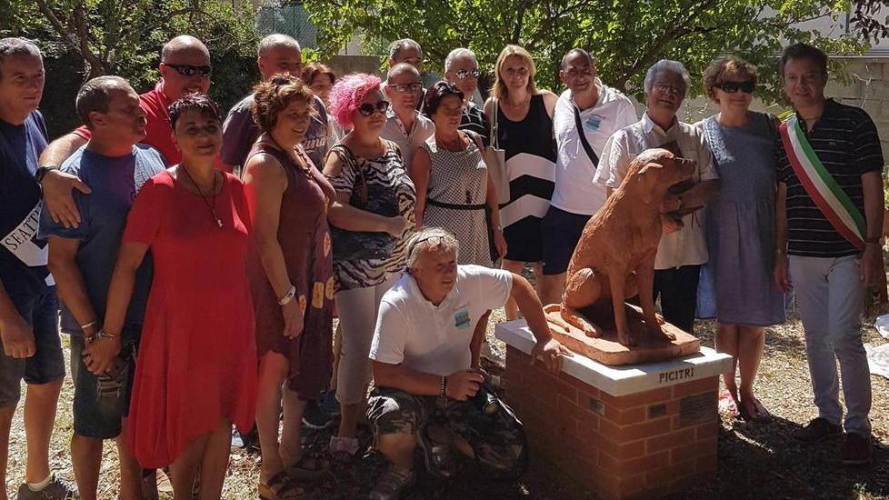 Una sfilata canina di beneficenza in ricordo di Picitrì