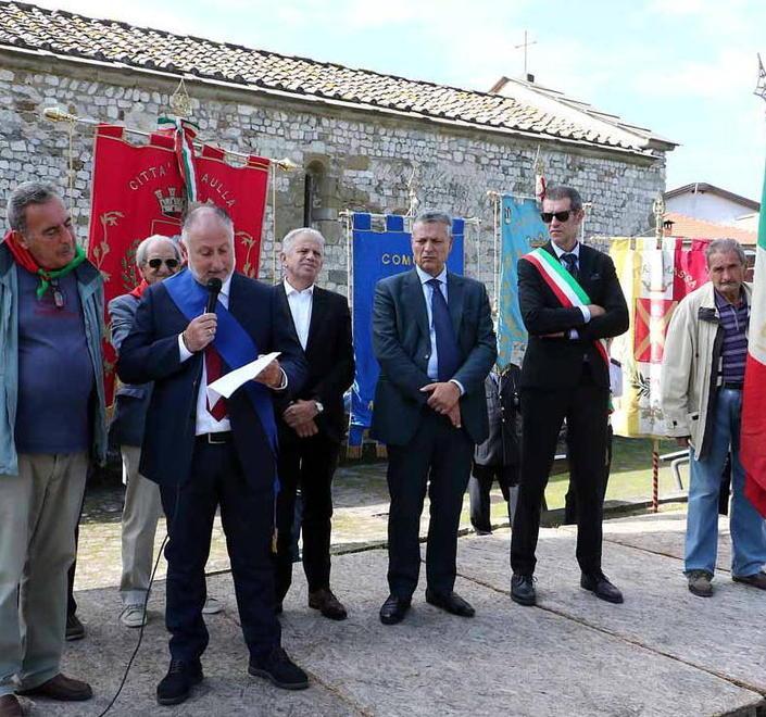 Alle fosse del Frigido i cadaveri furono 147. «Strage aberrante» 