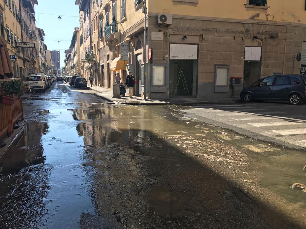 Borgo Cappuccini invaso dai liquami