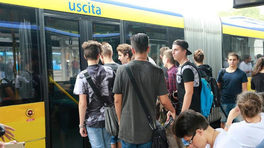 Bus e studenti, a Modena Seta si promuove