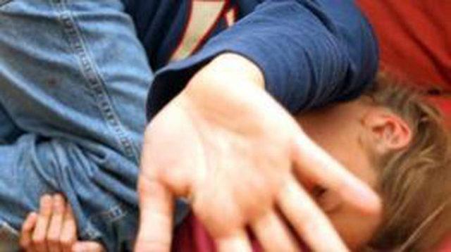 Violenza sessuale su un ragazzino, uomo arrestato dai carabinieri in flagranza di reato 