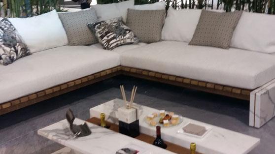Le panchine fatte a Carrara risuonano come amplificatori / Diario da Verona