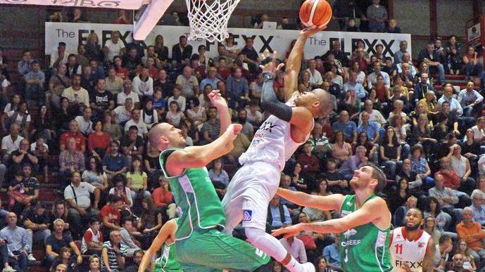 The Flexx al completo per lo scrimmage con la Libertas Livorno