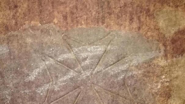 Ritrovata in una cantina l’antica croce dei Templari