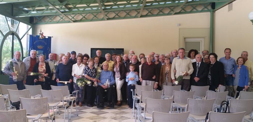 Premiate 28 coppie inossidabili 