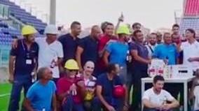 Brindisi con i dipendenti e gli artefici del miracolo stadio