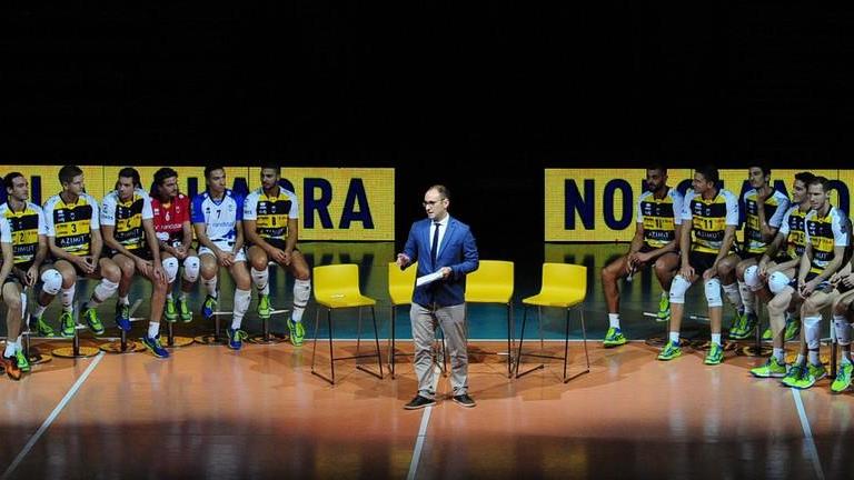 Azimut, che show al PalaPanini