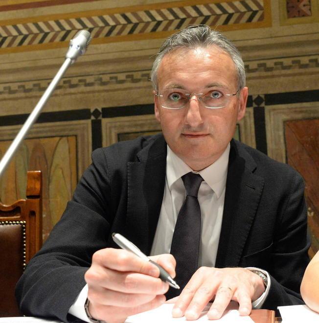 «Mio figlio fuori dalla giuria a causa di motivi politici» 