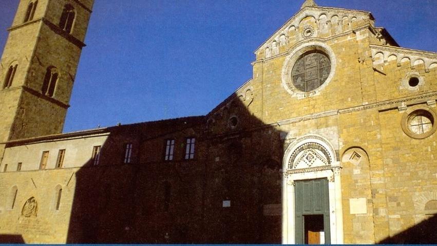 “Abbraccia Volterra” raccolta di fondi per i lavori al Duomo