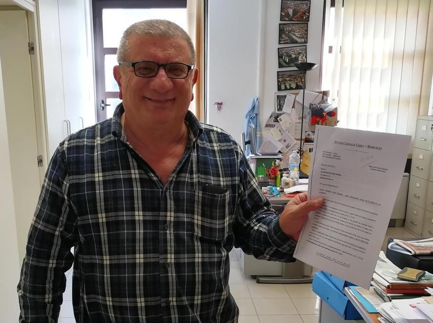 «Il Fiora mi deve 514 euro ma non me li dà» 