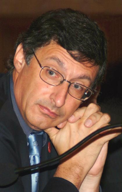 La nostra lingua sta bene ma piange l’uso che ne fanno gli italiani 
