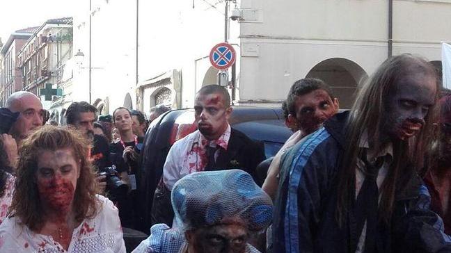 A San Felice torna “Sepulchrum”, il paese diventa un set tra zombie e vampiri