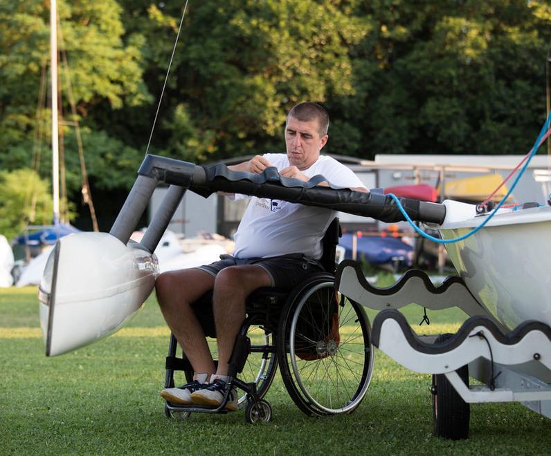 L’appello del velista: «Sono disabile e non trovo casa a Viareggio» 