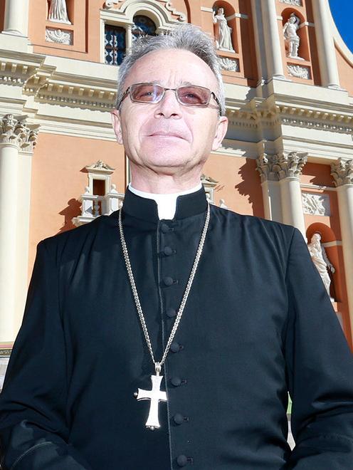 Siria, ritirato il visto al vescovo 
