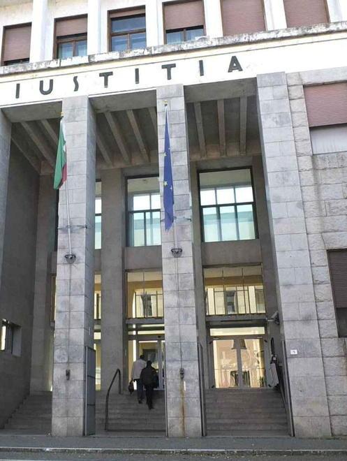 Condannato a 4 anni per la rapina in casa