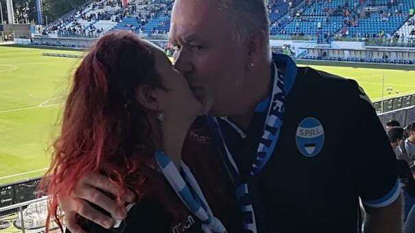 Dal mare, dall’estero e dagli stadi i selfie dei tifosi biancazzurri