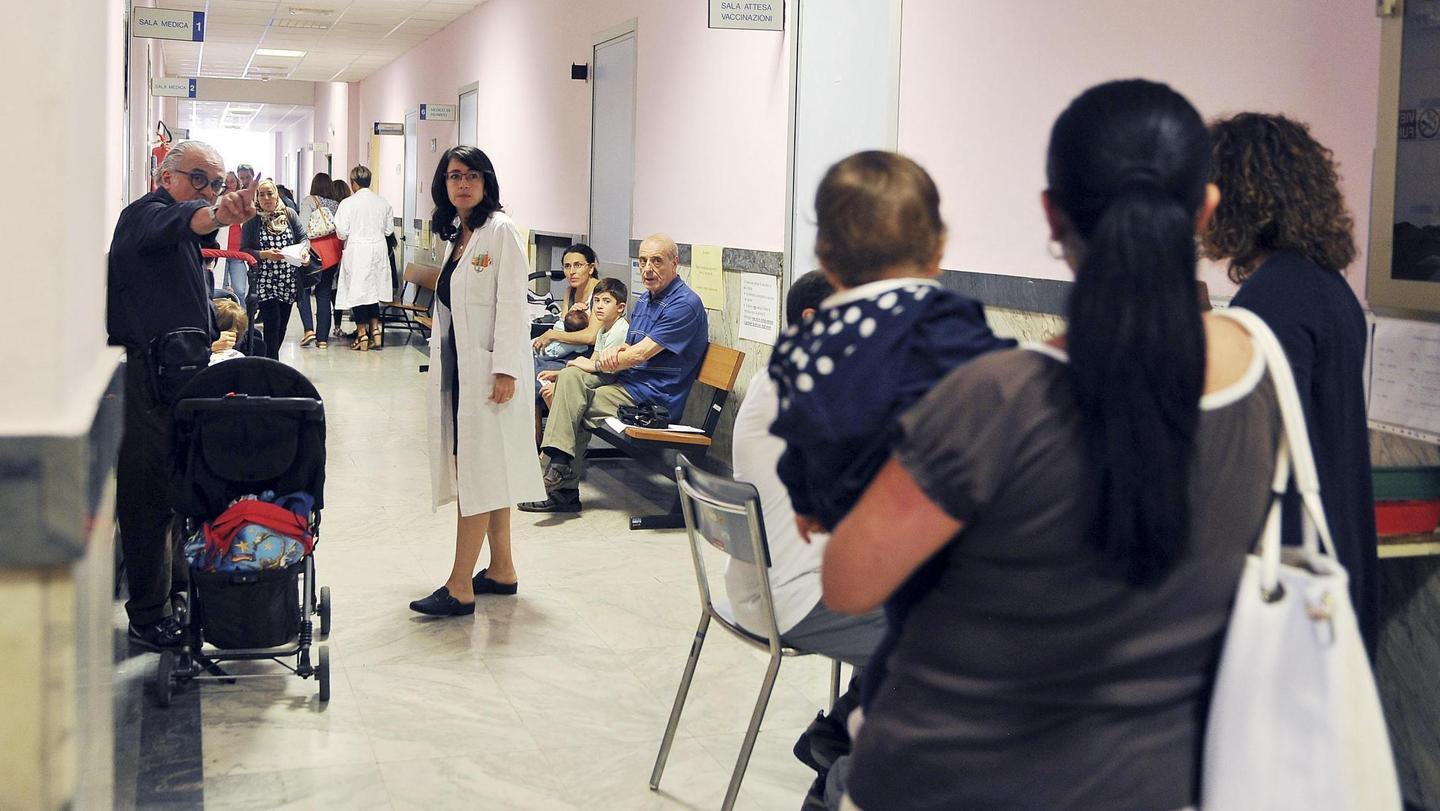 Vaccini, i genitori si mobilitano «Vogliamo risposte dall’Asl» 