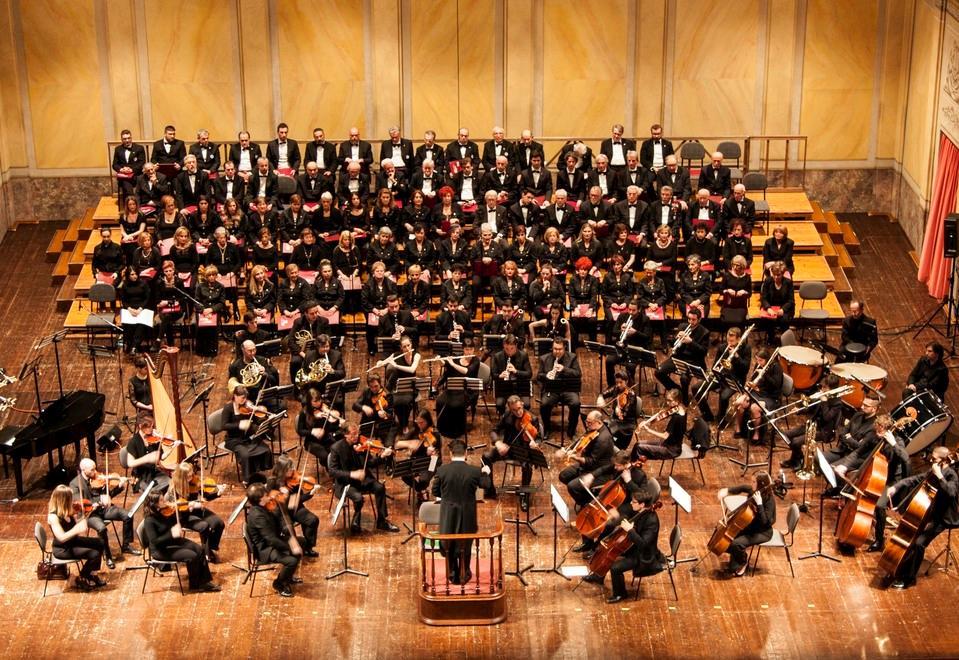 Modena, corale Rossini in concerto per un sogno lungo 130 anni 