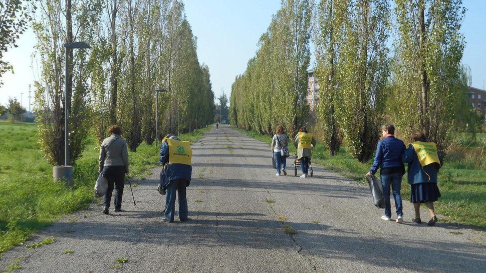 Anziani in soccorso del parco Iotti
