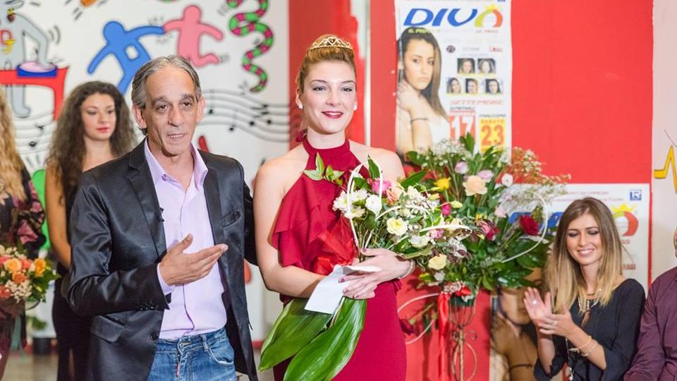 Sara Vannacci, 22 anni di Prato, incoronata Diva nello show di Pistoia