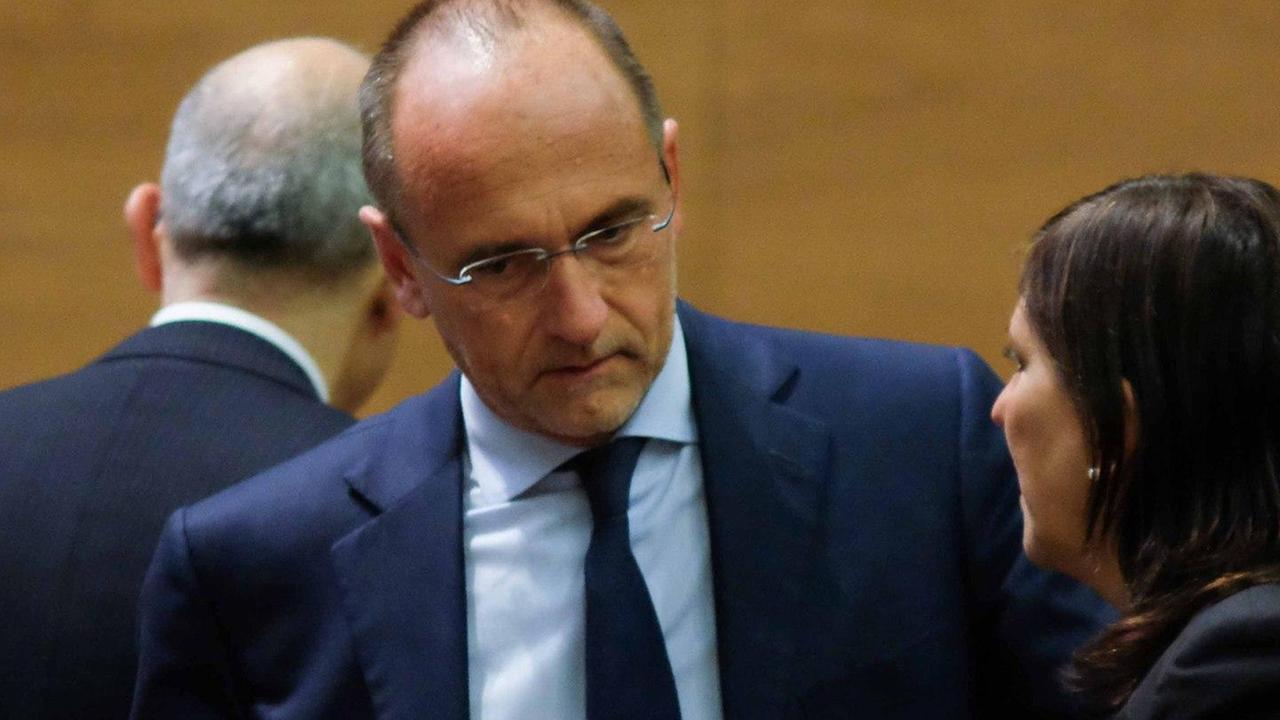 Ugo Cappellacci dovrà risarcire 220mila euro alla Regione 