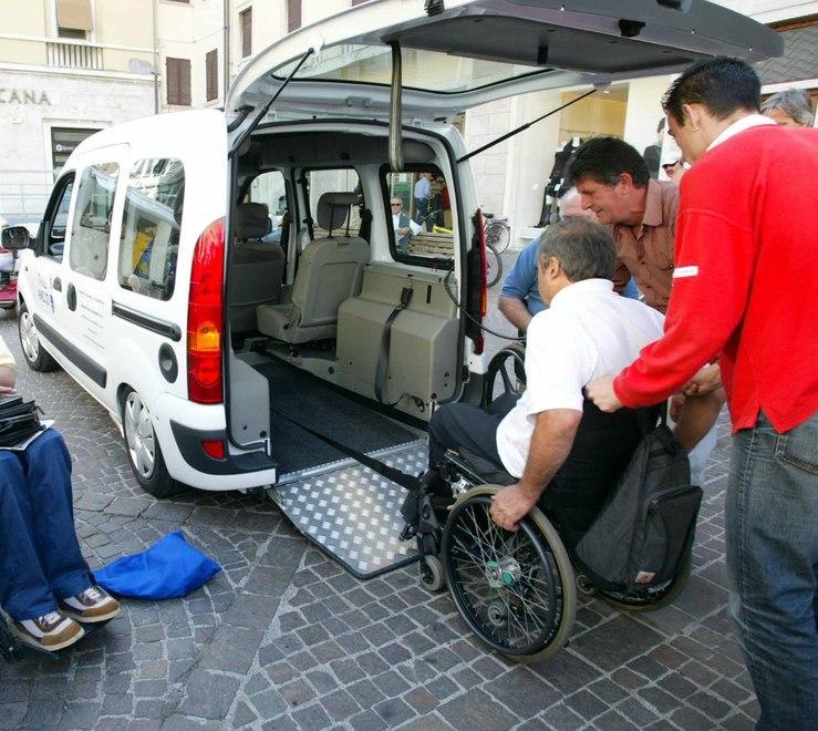 Servizio civile: cento posti per i giovani 