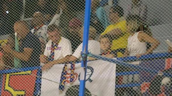 Effigie di Hitler appesa sugli spalti Murzi: «Un’infamia»