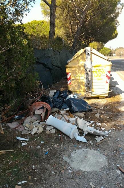 Giannella, che brutto set Le discariche aumentano 