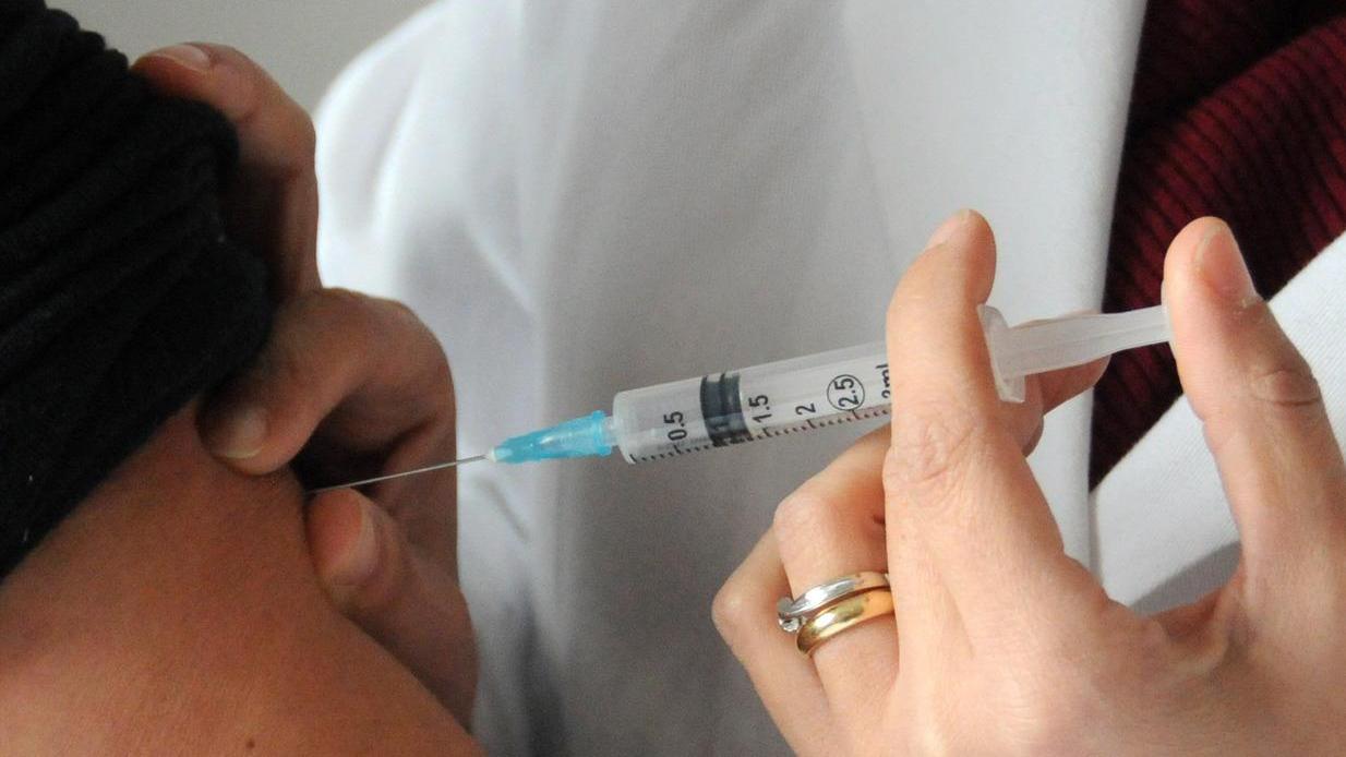 Parla la leader regionale dei free vax: «I medici ci nascondono gli effetti collaterali»