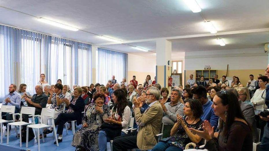 Un momento dell'inaugurazione del centro Alzheimer che l'Aima ha aperto a Rosignano