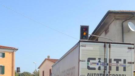 In terapia intensiva il 68enne investito