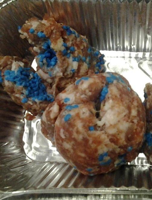 Trovate polpette avvelenate per cani e gatti a Pisanova 