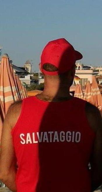 I bagnini vanno a lezione di rescue board