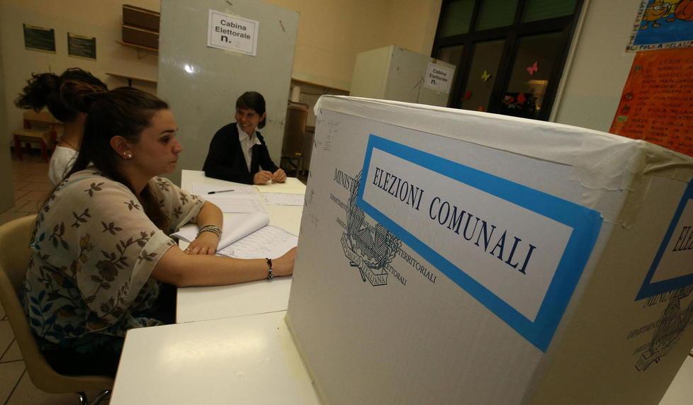 Elezioni, parola al Tar sul ricorso di Santini 