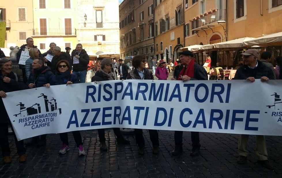 Azzerati Carife e delle banche a Roma per il risparmio tradito 