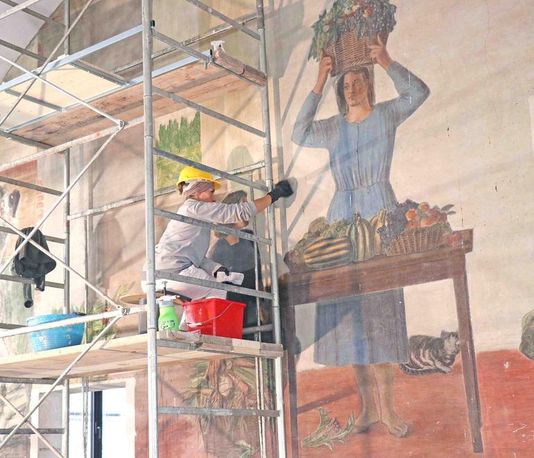 Gli affreschi di Cattabriga al restauro nell’Ex Mof 