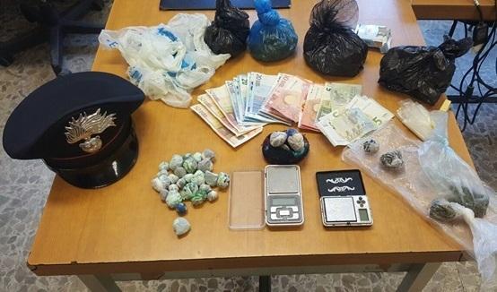 In manette due pusher stranieri 