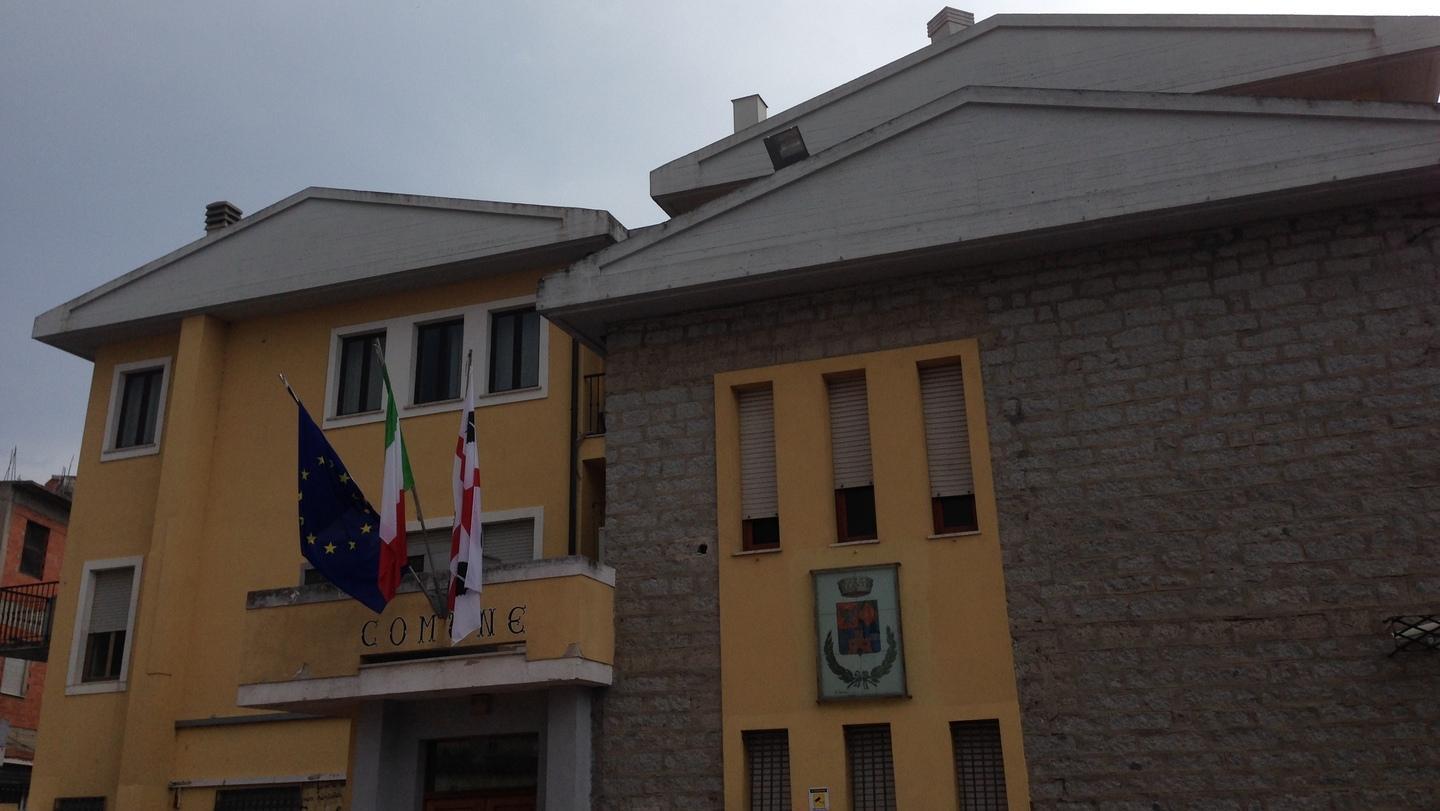 Oliena, consiglio comunale sciolto. Si va verso il commissariamento 
