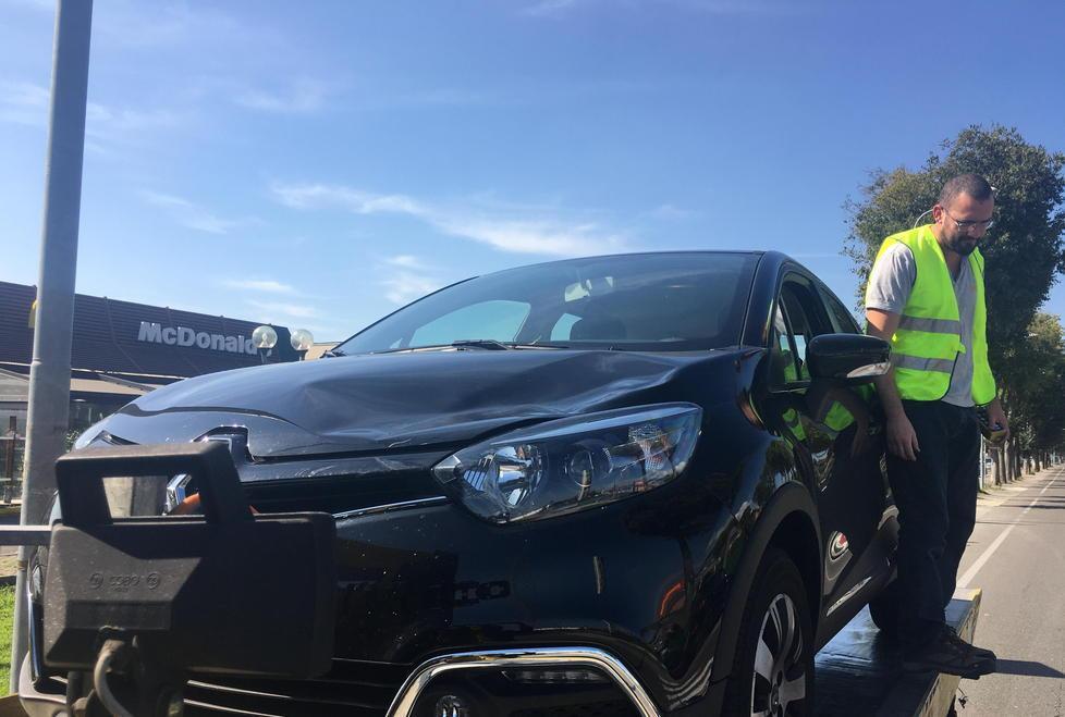 Grave anziano ciclista travolto da un’auto